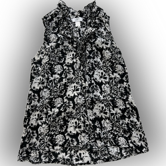 LOFT Monochrome Floral Sleeveless Blouse - Picture 1 of 3